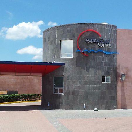 Motel Paraiso Suites เกเรตาโร ภายนอก รูปภาพ
